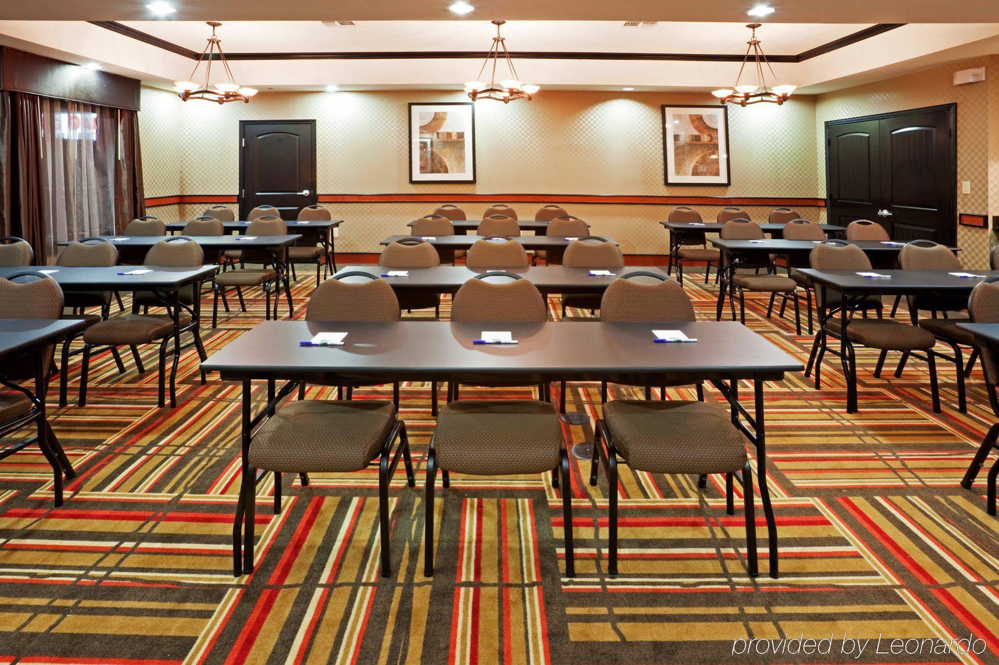 Comfort Inn & Suites Dallas Medical-Market Center Zewnętrze zdjęcie