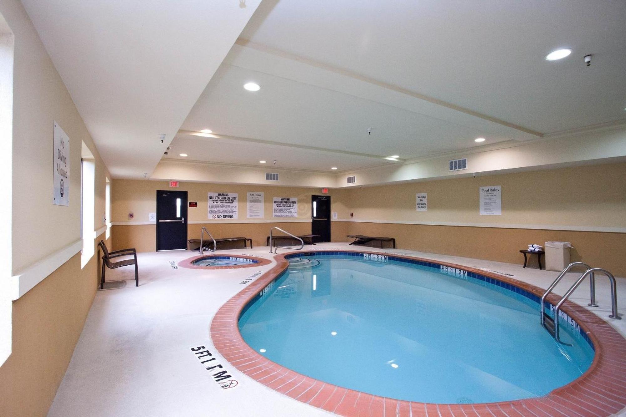 Comfort Inn & Suites Dallas Medical-Market Center Zewnętrze zdjęcie